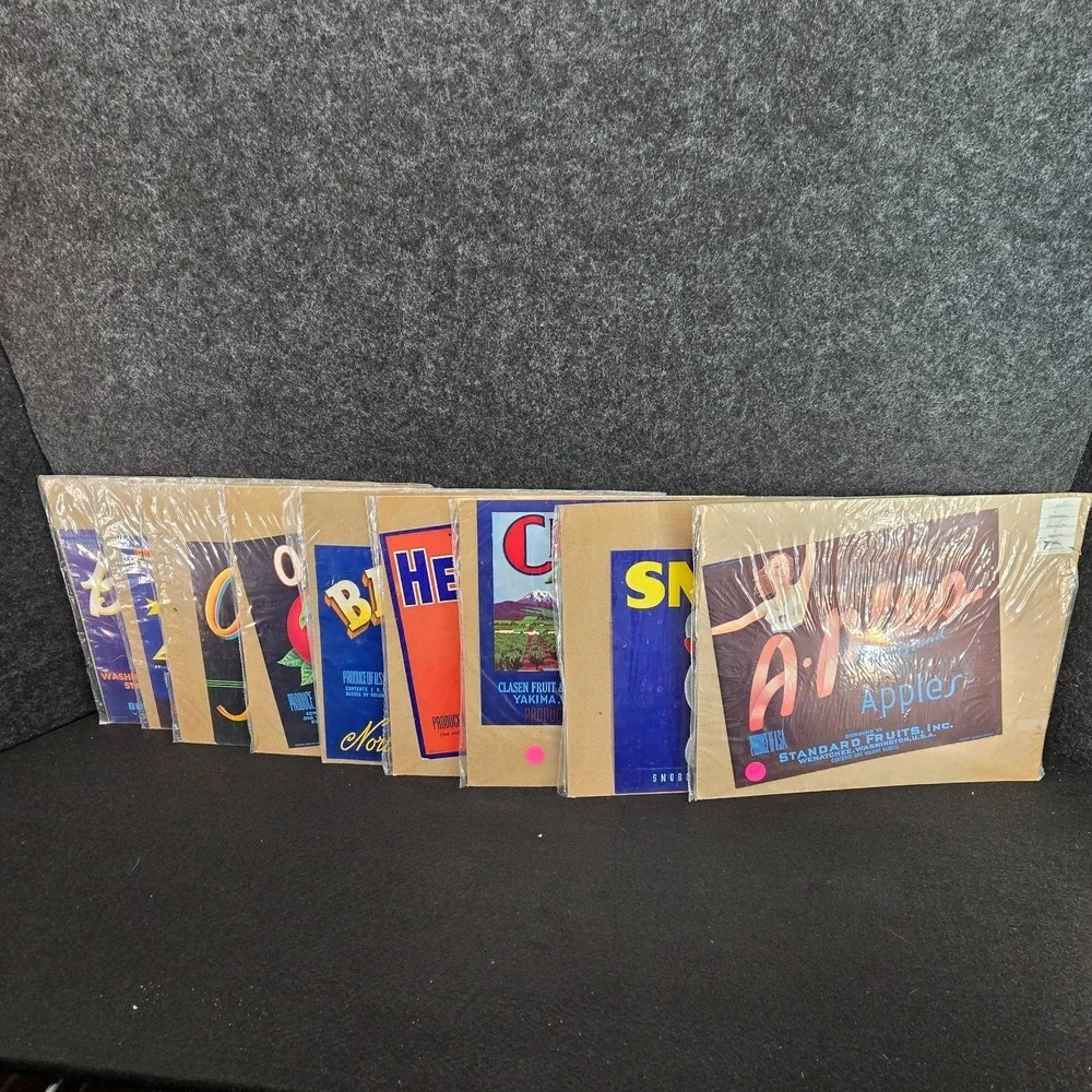 Vtg Apple Crate Labels Art Farmhouse  Decor Yakima & Wenatchee Washington‎ Set/9